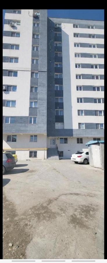 Studio 32 Bulevardul Oltenia Κραϊόβα Εξωτερικό φωτογραφία